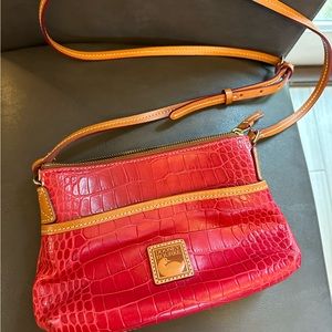 Dooney and Bourke Crossbody must go! Make an offer!